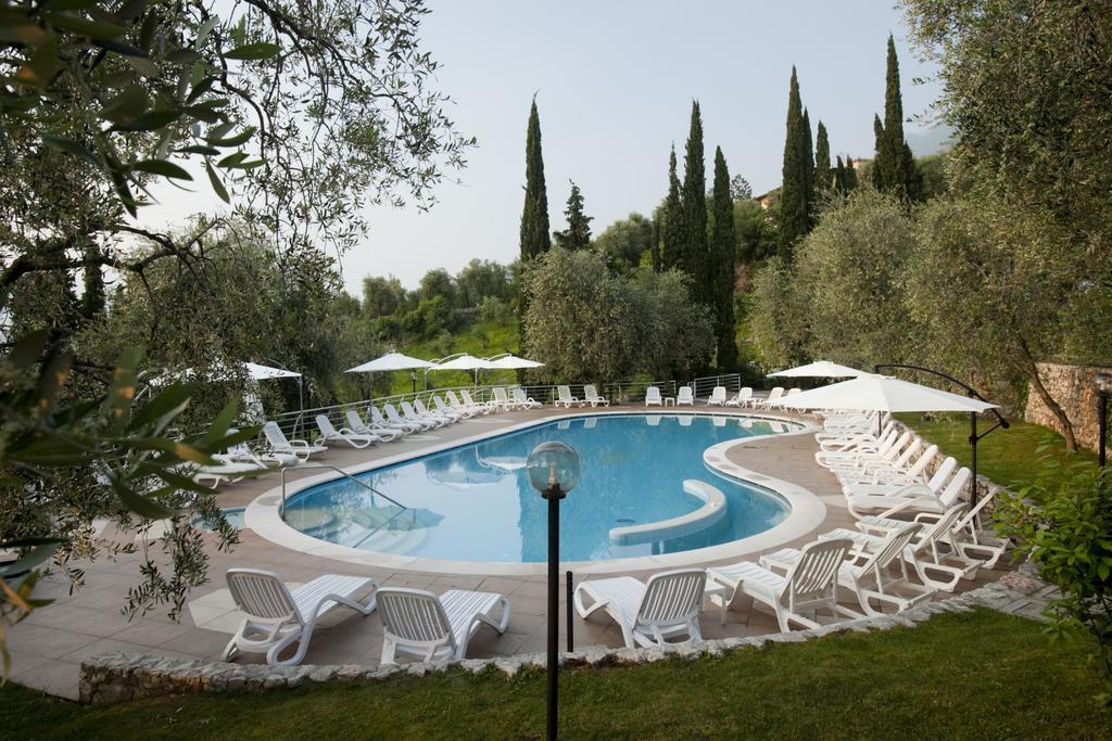 Hotel Residence Rely Brenzone sul Garda Eksteriør bilde