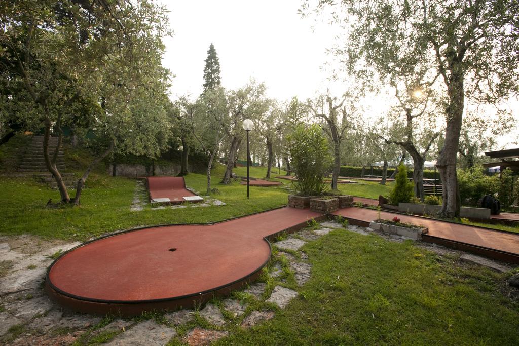 Hotel Residence Rely Brenzone sul Garda Eksteriør bilde