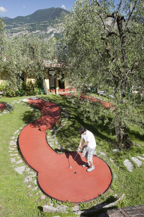 Hotel Residence Rely Brenzone sul Garda Eksteriør bilde